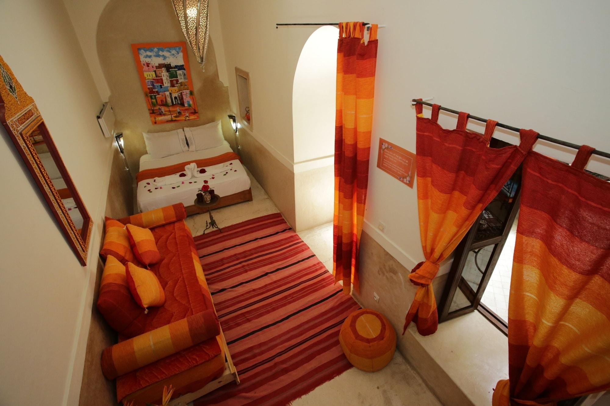 מרקש Riad White Flowers מראה חיצוני תמונה