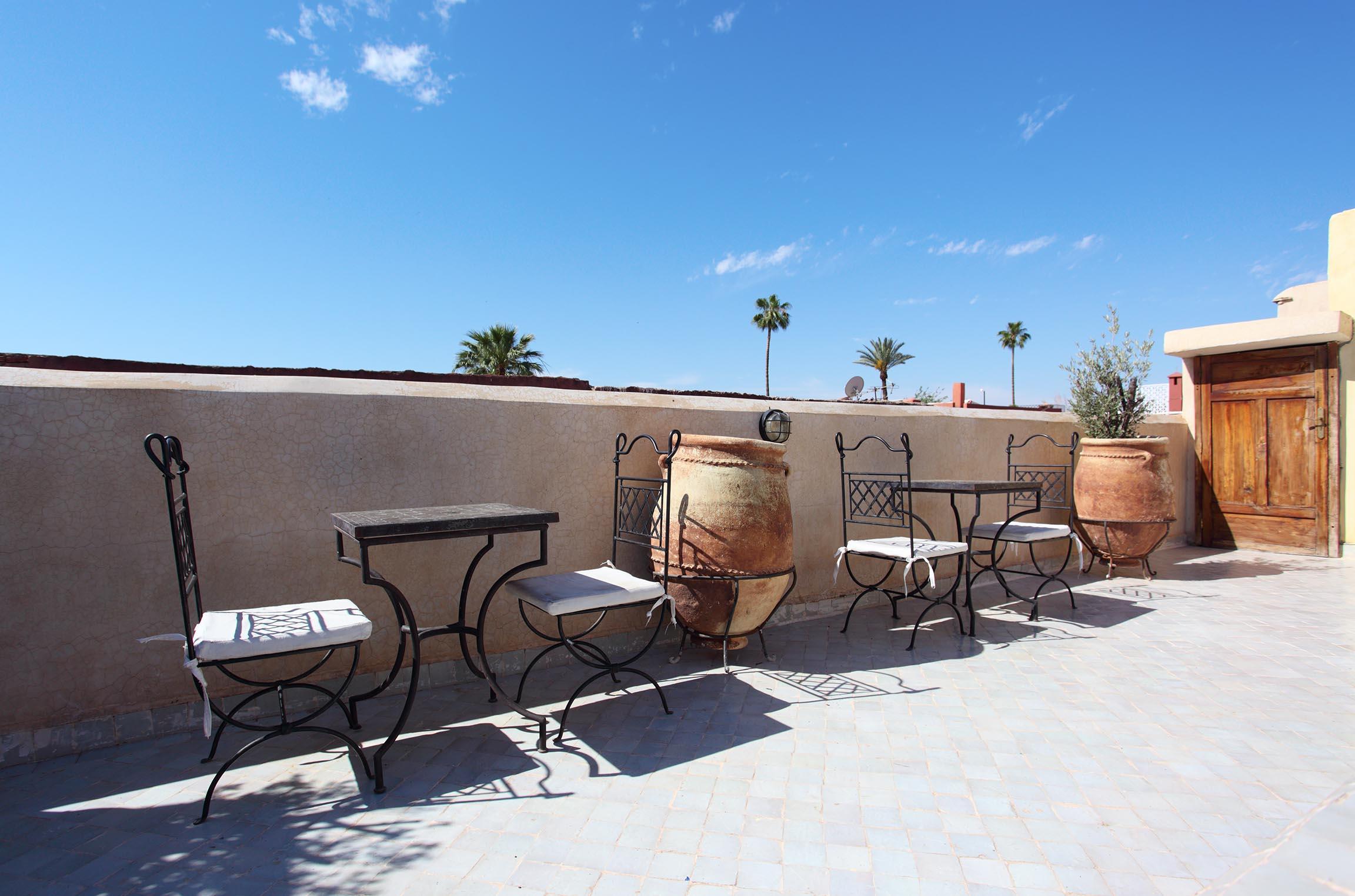מרקש Riad White Flowers מראה חיצוני תמונה