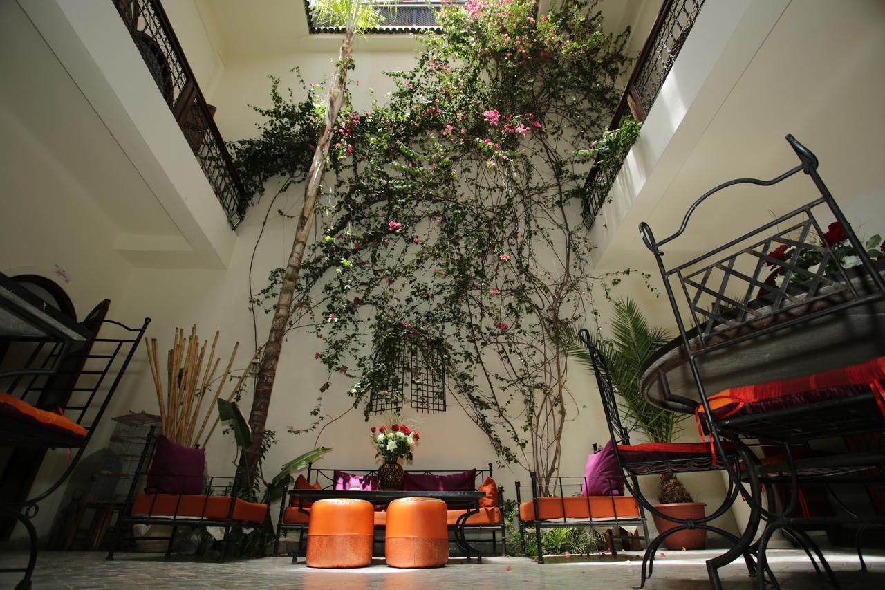 מרקש Riad White Flowers מראה חיצוני תמונה