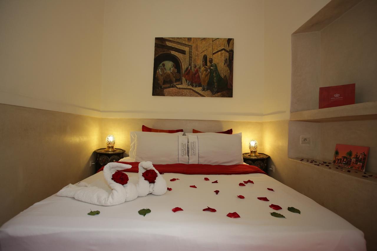 מרקש Riad White Flowers מראה חיצוני תמונה
