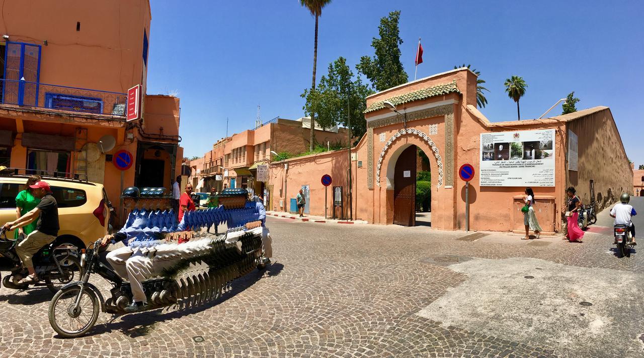 מרקש Riad White Flowers מראה חיצוני תמונה